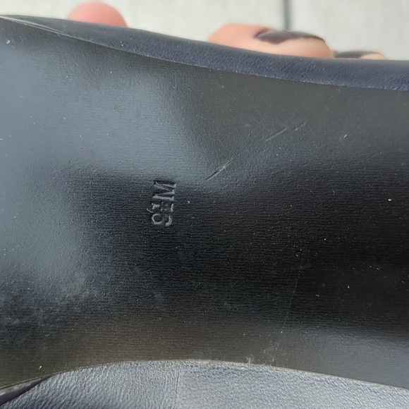 Marc Fisher Manilla Leather Peep Toe Bow Heels - Picture 13 of 13